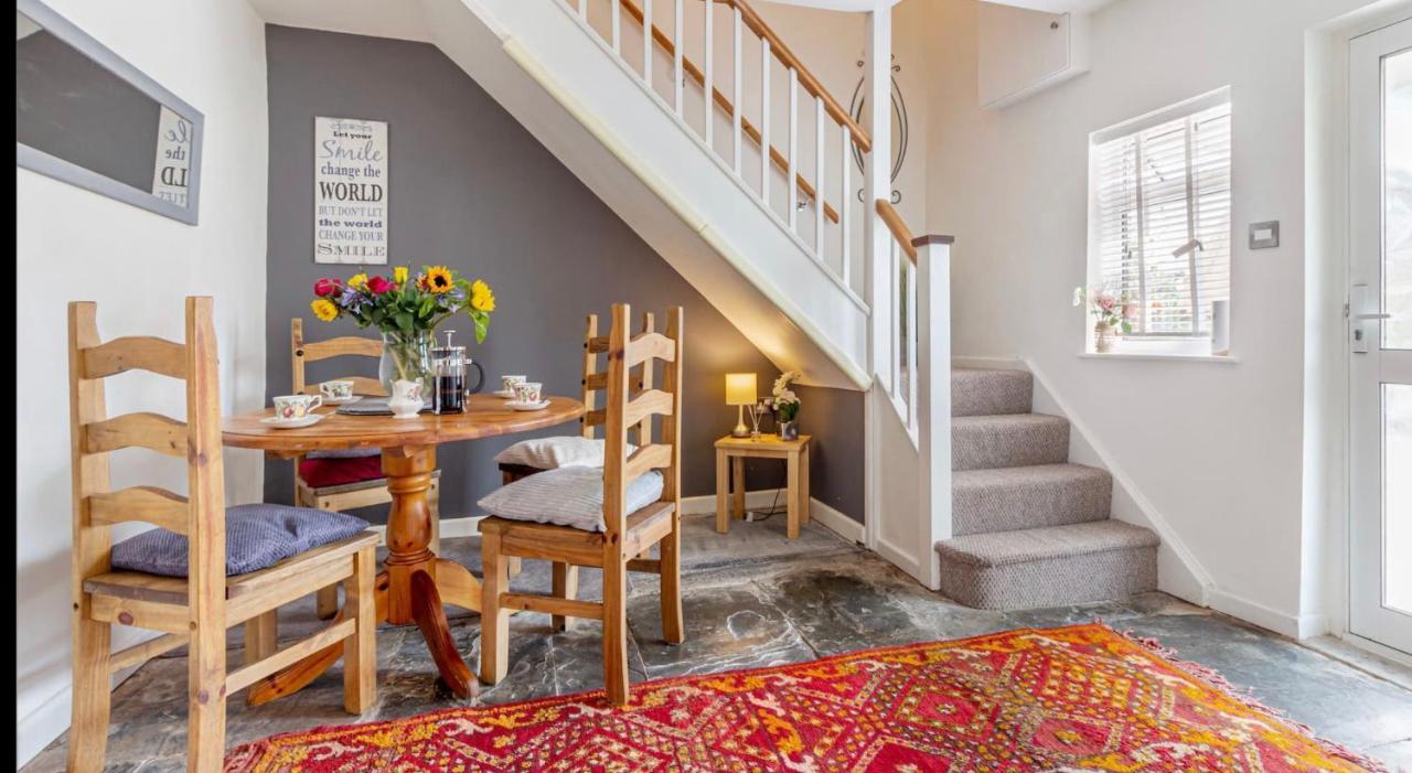 Cottage In Worcestershire Ившам Екстериор снимка