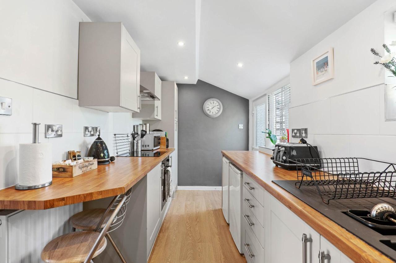 Cottage In Worcestershire Ившам Екстериор снимка
