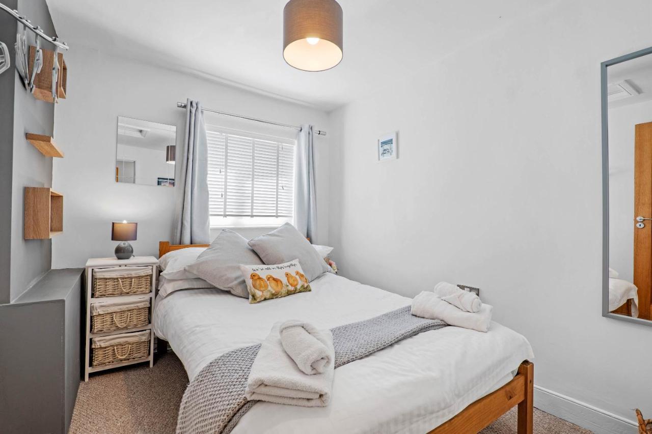Cottage In Worcestershire Ившам Екстериор снимка