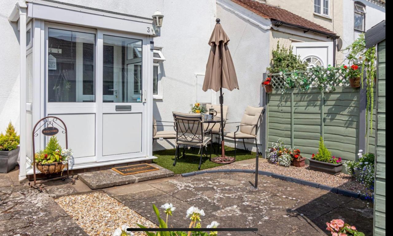 Cottage In Worcestershire Ившам Екстериор снимка