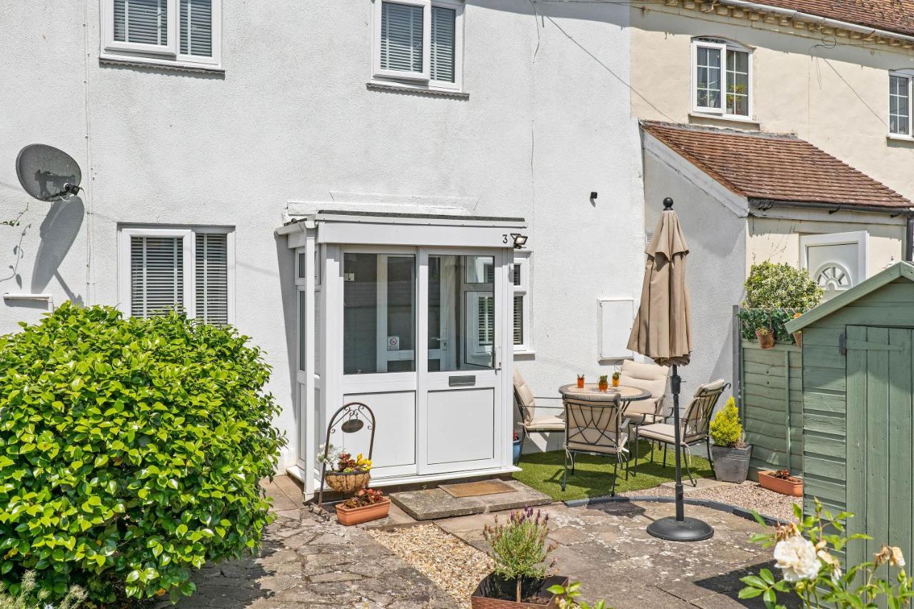 Cottage In Worcestershire Ившам Екстериор снимка